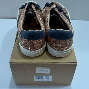 Vintage Havana Future Rose Gold shoes size 9 lightly worn but lots of life left!